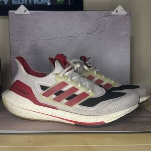 Adidas Ultraboost Nebraska Cornhuskers Running Shoes